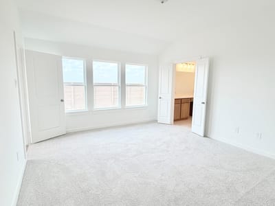 Photo 4 of 7 at 136 Bouldin Acres PASS - 4 bed 2 bath home
