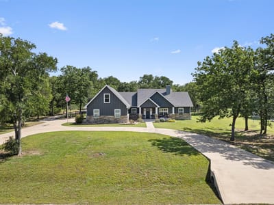 Kitchen at 136 Fawn HOLW - 3 bed 2 bath home