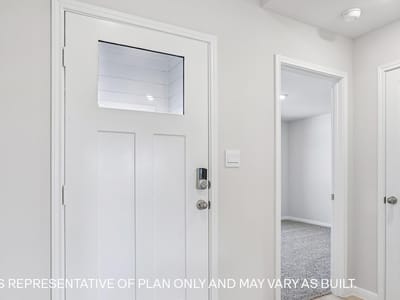 Property photo 5 at 136 Southridge TRL - 4 bed 2 bath home
