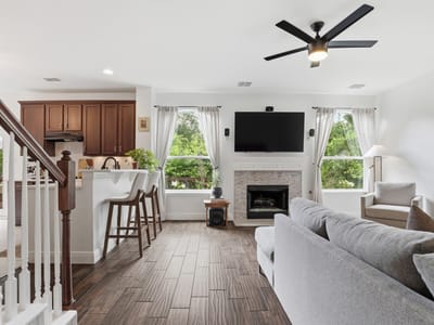 Living area at 13625 Campesina DR - 3 bed 2 bath home