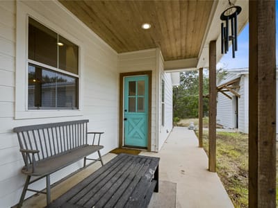 Photo 4 of 39 at 13631 FM 2325 Highway - 2 bed 2 bath home