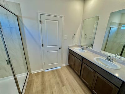 Primary bedroom at 137 Boondoggle Rdg - 5 bed 2 bath home