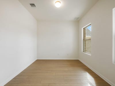 Property photo 5 at 137 Coleto TRL - 4 bed 3 bath home