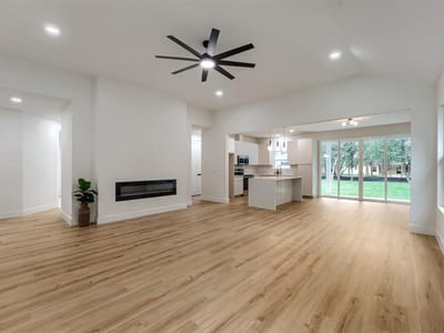 Primary bedroom at 137 E Pauwela LN - 4 bed 2 bath home