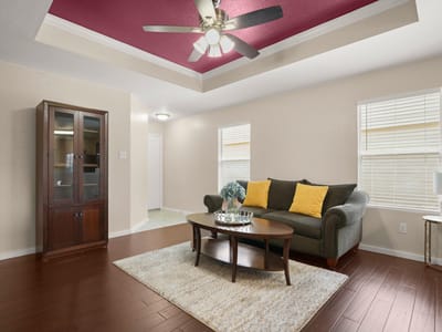 Living area at 137 Hillhouse LN - 3 bed 2 bath home