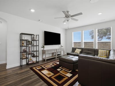 Property photo 5 at 137 Jasmine LN - 4 bed 3 bath home