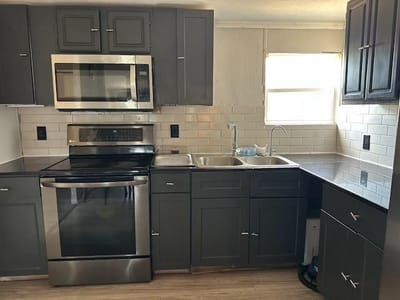 Property photo 3 at 137 Oso ST - 3 bed 2 bath home