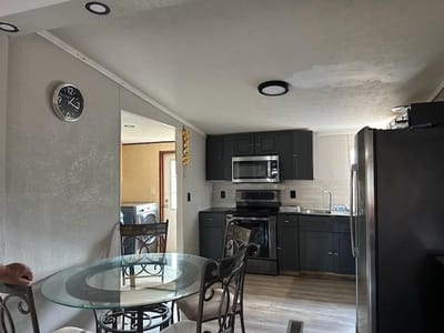 Property photo 5 at 137 Oso ST - 3 bed 2 bath home