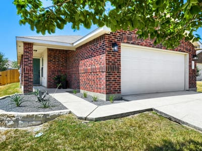 Property photo 4 at 137 Pine Arbol - 3 bed 2 bath home