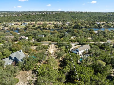 Kitchen at 13701 Hunters PASS - Apache Shores Sec 06, Austin, TX