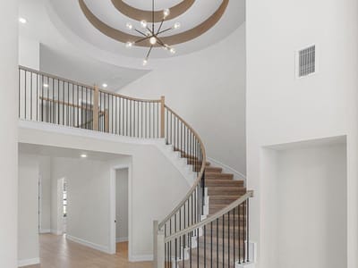 Living area at 138 Ash Juniper Rd - 5 bed 4 bath home