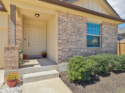 Kitchen at 138 George Kimble Cv - 4 bed 2 bath home