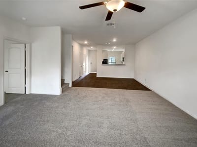 Kitchen at 138 Niven Path Unit #26E - 5 bed 2 bath home