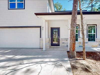Living area at 138  Onini Ct - 4 bed 2 bath home