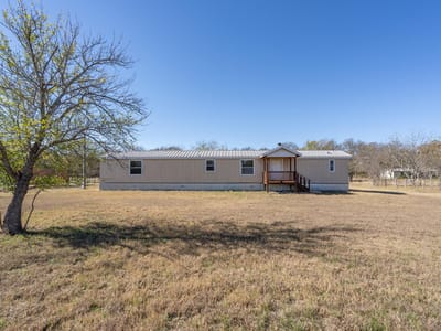 Primary bedroom at 138 River Rd - 2 bed 2 bath home
