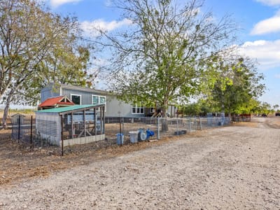 Property photo 4 at 13800 Hokanson RD - 3 bed 2 bath home