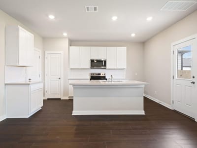 Property photo 5 at 13801 Ryan Range LN - 4 bed 3 bath home