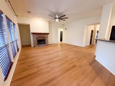 Property photo 4 at 13804 Long Shadow DR - 3 bed 2 bath home