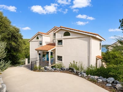 Property photo 4 at 13805 Skyline DR - 5 bed 4 bath home