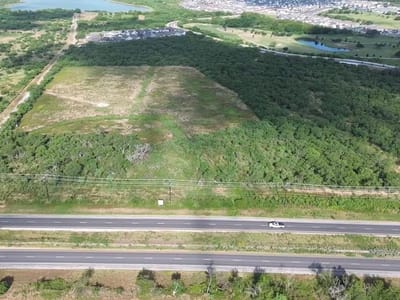 Photo 5 of 15 at 13699 US-281 Highway - San Antonio, San Antonio, TX