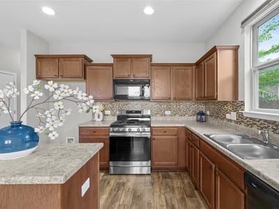 Primary bedroom at 139 Corvid Dr - 3 bed 2 bath home
