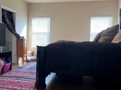 Primary bedroom at 1393  Woodlands Dr - 3 bed 2 bath home
