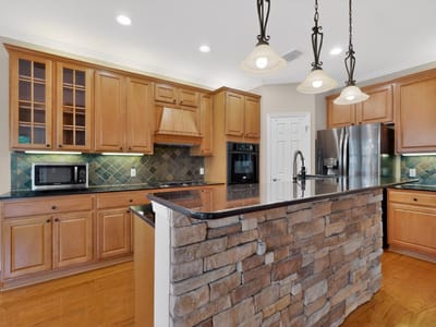 Photo 4 of 30 at 13933 Ashton Woods CIR Unit #71 - 3 bed 3 bath home