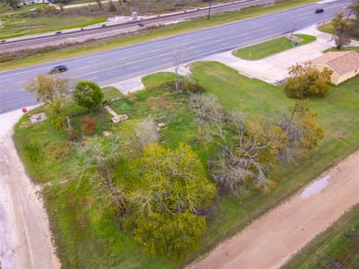 Primary bedroom at 13988 State Highway 36 S - City Of Lyons, Somerville, TX