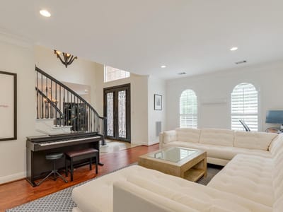 Living area at 14 Torrington Ln - 4 bed 3 bath home