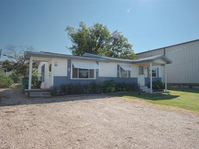 Photo 4 of 29 at 14 W Post Oak Ave - 3 bed 1 bath home