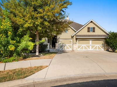 Property photo 4 at 140 Lake Rim CIR - 4 bed 3 bath home