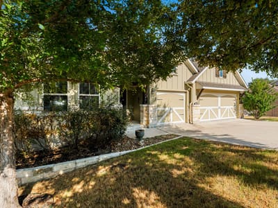 Property photo 5 at 140 Lake Rim CIR - 4 bed 3 bath home