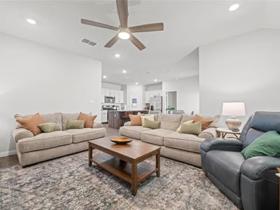 Property photo 5 at 14005 Carper DR - 3 bed 2 bath home