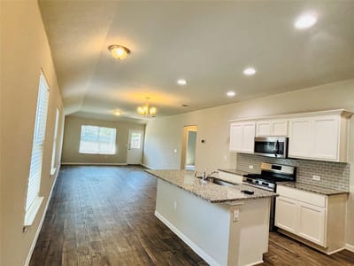 Living area at 14008 Heywood DR - 3 bed 2 bath home