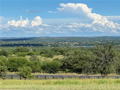 Living area at 1401 Majestic Hills BLVD - Barton Creek Lakeside Ph 01, Spicewood, TX