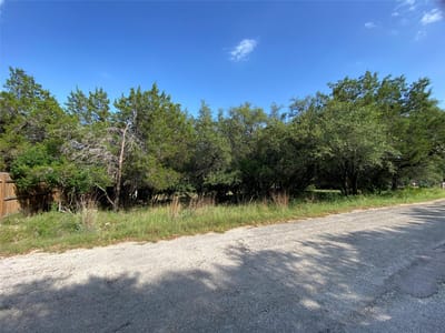 Primary bedroom at 1401 Sharps Rd - Apache Shores Sec 05, Austin, TX