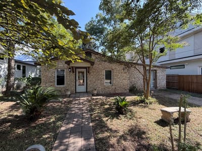 Property photo 2 at 1402 Garden ST - 3 bed 2 bath home