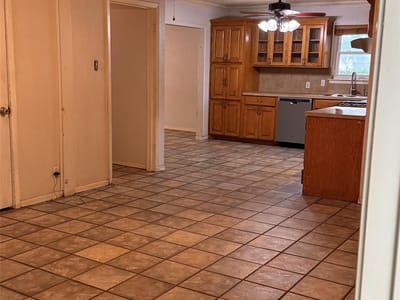 Property photo 5 at 1402 Garden ST - 3 bed 2 bath home