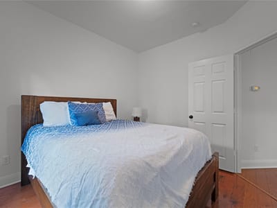 Property photo 5 at 1402 Parker LN Unit #3 - 3 bed 2 bath home