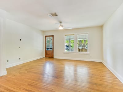 Photo 5 of 15 at 1402 Romeria DR - 3 bed 2 bath home