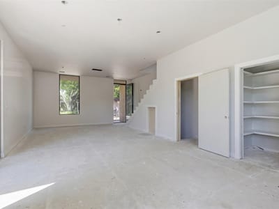 Primary bedroom - 1403 Barton Hills Dr Unit #3 Primary bedroom at 1403 Barton Hills Dr Unit #3 - 3 bed 3 bath home