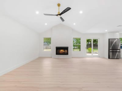Property photo 3 at 1403 Creekview DR - 4 bed 2 bath home