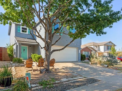 Property photo 2 at 1404 Anise DR - 3 bed 2 bath home