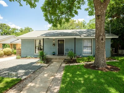 Property photo 2 at 1404 Justin LN Unit #1 - 3 bed 2 bath home