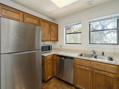 Photo 5 of 26 at 1404 Norwalk LN Unit #206 - 2 bed 2 bath home