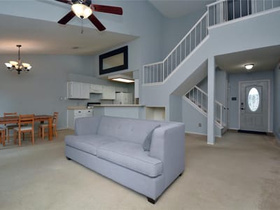 Property photo 4 at 1404 Piney Creek LN - 3 bed 3 bath home