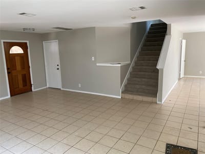 Bathroom at 1405 Meadow PKWY - 4 bed 2 bath home