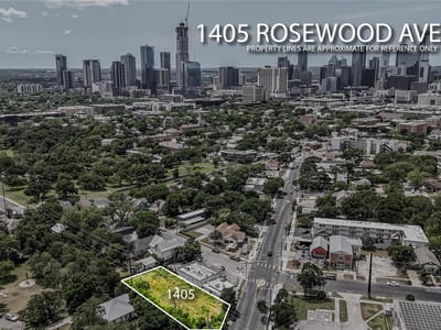 Primary bedroom at 1405 Rosewood Ave - Rectors, Austin, TX