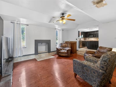 Primary bedroom at 1405 Southwood Hills DR - 3 bed 3 bath home