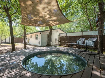Photo 2 of 27 at 1406 Brentwood ST Unit #2 - 2 bed 1 bath home
